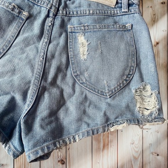 Tularosa Emma High-Rise Short in Santorini - Picture 8 of 14